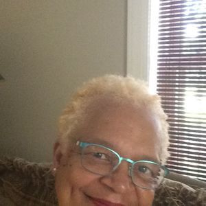 Meet your Posher, Debra